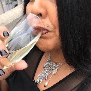 Meet your Posher, Mishele